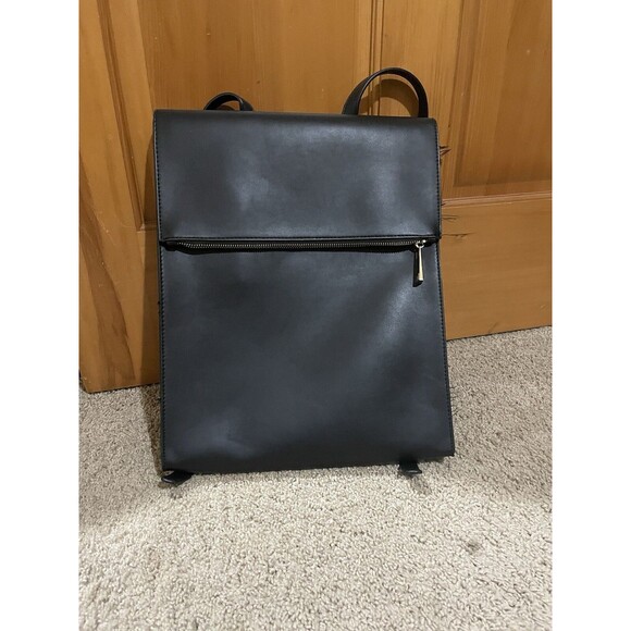 Summer & Rose Black vegan Leather Skinny Backpack laptop main image 9